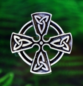 Celtic hot sale cross brooch