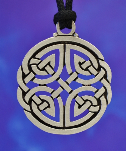Round Open Celtic Knot Pewter Pendant | Treasure Cast